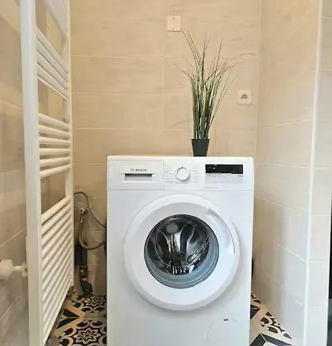 Cosy Chic - Balcon Pau