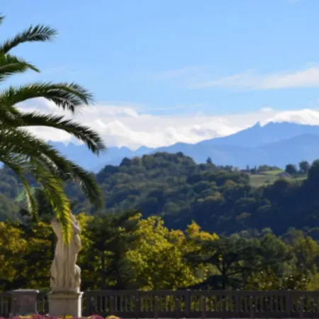 Cosy Chic - Balcon Pau