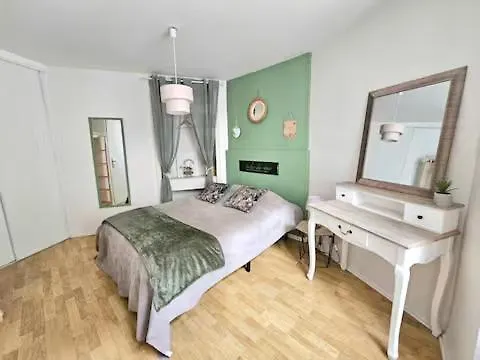 Cosy Chic - Balcon Lejlighed Pau