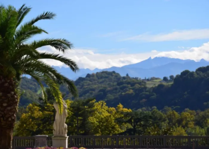 Cosy Chic - Balcon Pau